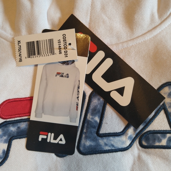 Fila sweater with tags on - Picture 2 of 5